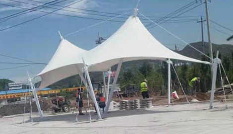 乐竞(中国)-lejing.com设计张拉式膜结构的荷载分析